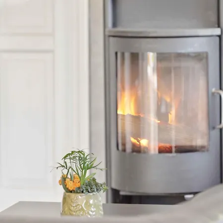 Cozy In Peaceful Surroundings Ferienhaus